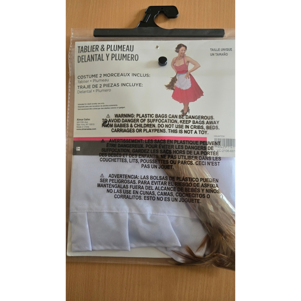 50s Happy Homemaker Apron Feather Duster. - Picture 5 of 6